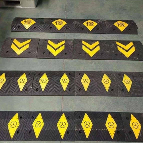 石家庄石家庄减速带,减速带厂家,郑州减速带